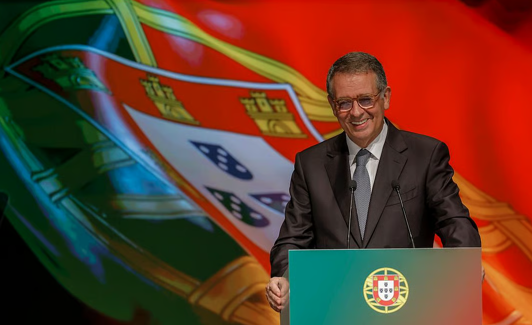 Seguro eleito presidente de Portugal